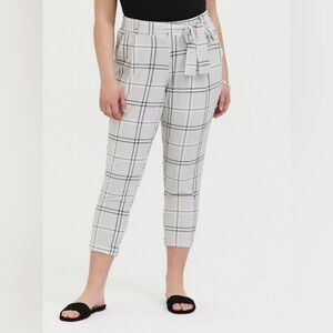 Torrid Light Grey Pull-On Taper Stretch Crepe High-Rise Tie-Front Pant Size 3x